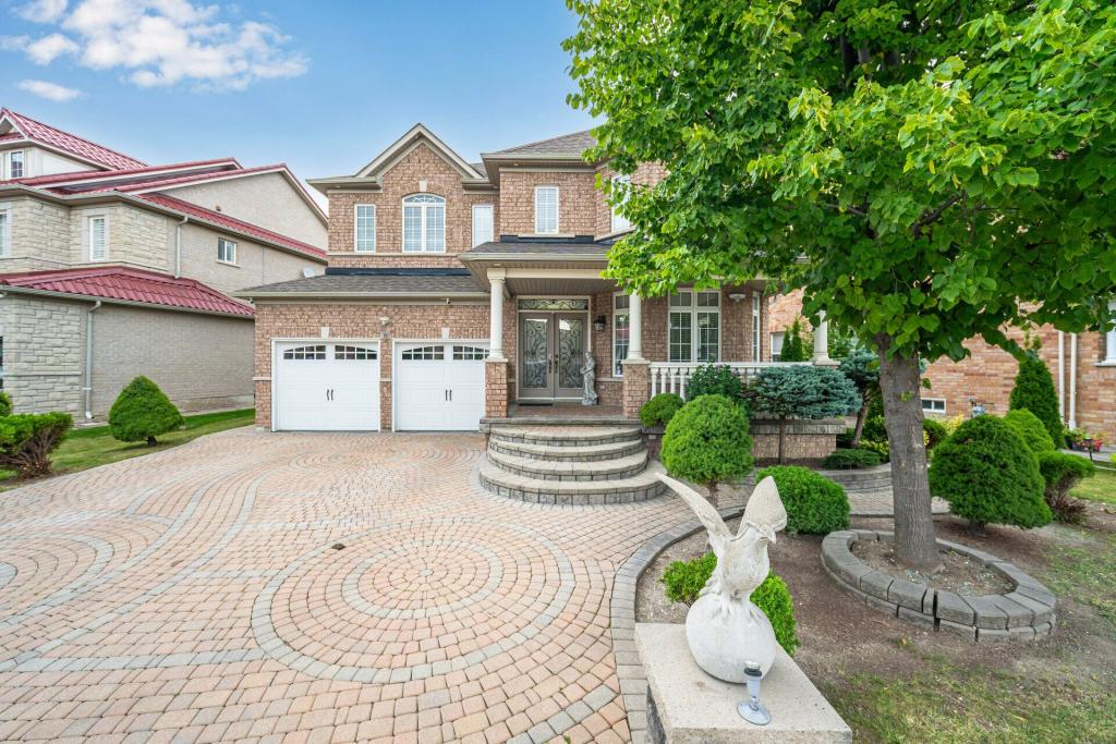 21 Summershade Street, Brampton