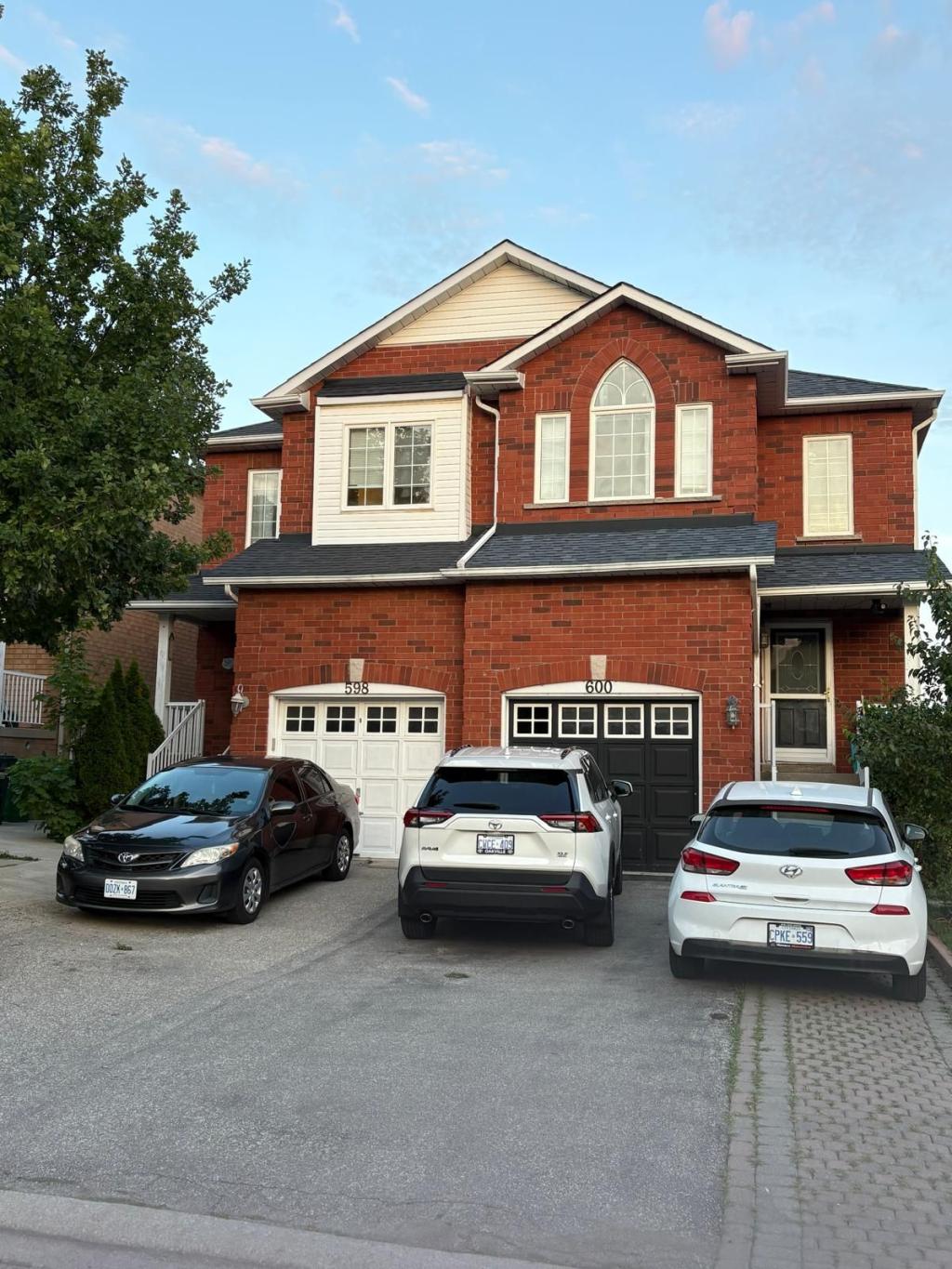 598 Dolly Bird Lane