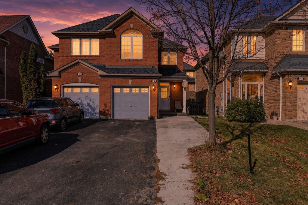 1429 Weir Chase
