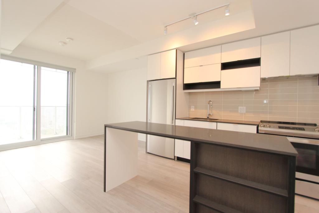 4065 Confederation Parkway