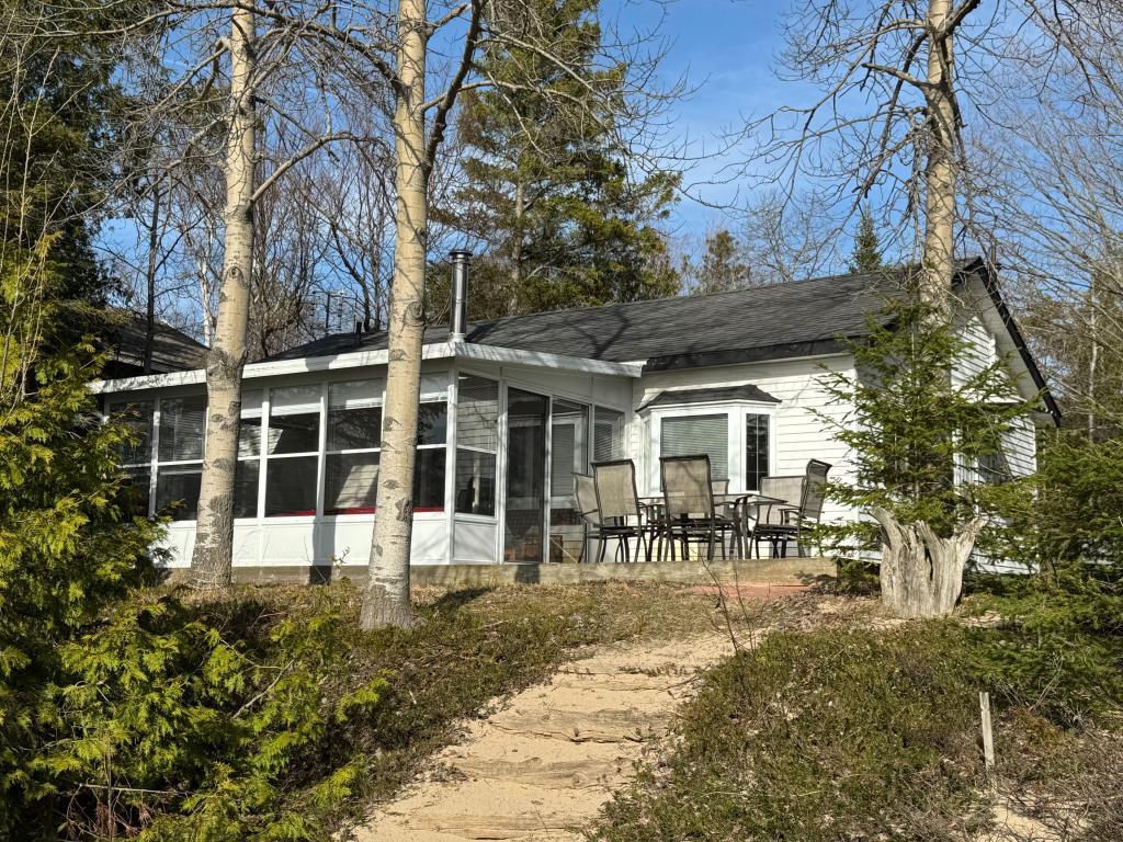 251 Bruce 13 Road