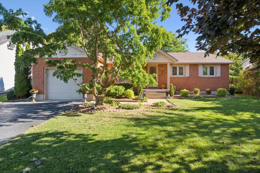 120 Landrex Boulevard, Guelph/Eramosa